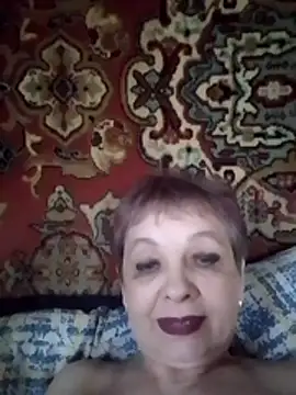 Rose60301 online show from June 9, 4:39 pm