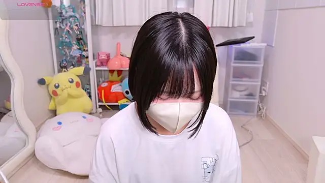 chii chan o0 online show from June 4, 10:09 am