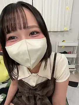 chii chan o0 online show from August 4, 10:10 am