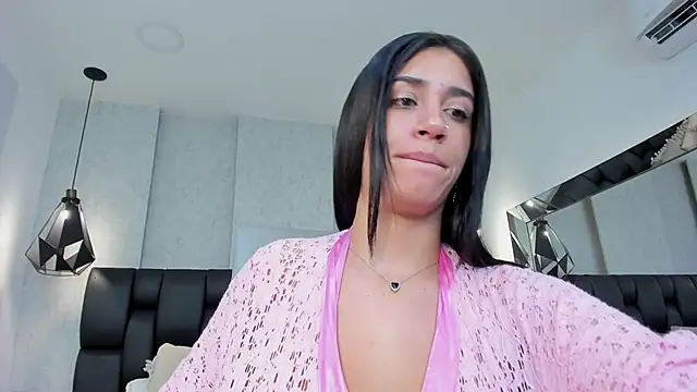 Samantha hotly online show from June 6, 7:03 am