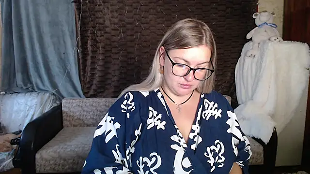 NikaSkylink online show from October 10, 4:28 am