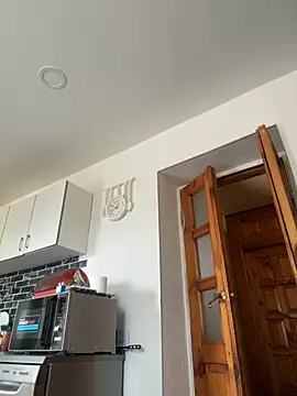 Liza Will online show from November 18, 9:43 am