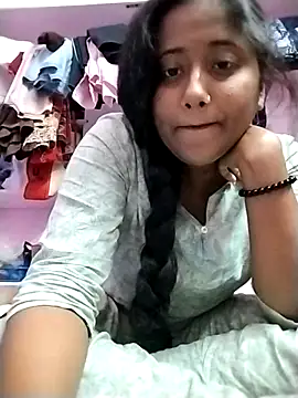 Snapshot of Fun__with__Prity chatting on October 12, 5:59 pm Fun  with  Prity online show from October 12, 5:59 pm