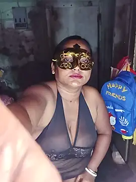Nude-Priya2 online show from June 18, 8:03 pm