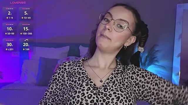 Real cutie1 online show from July 13, 12:50 pm