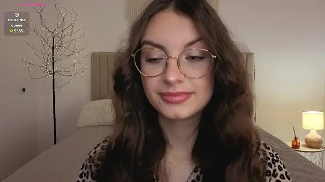 Real cutie1 online show from July 22, 1:34 pm
