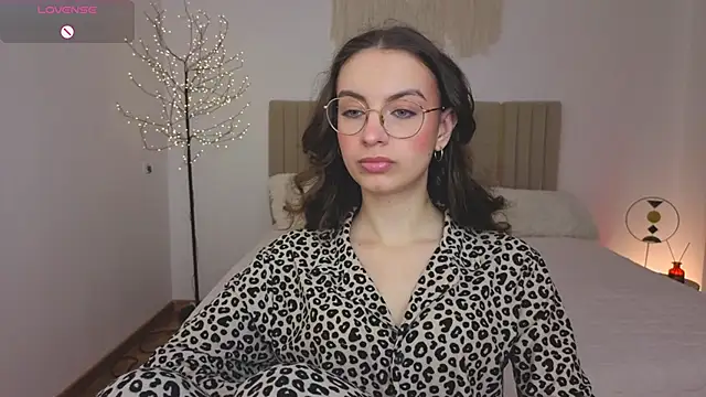 Real cutie1 online show from May 2, 1:03 pm