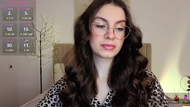 Real cutie1 online show from June 11, 12:57 pm