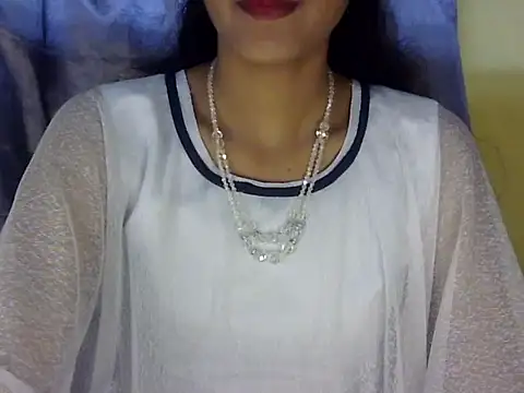 Snapshot of zara_Khan0 chatting on September 17, 2:04 pm zara Khan0 online show from September 17, 2:04 pm