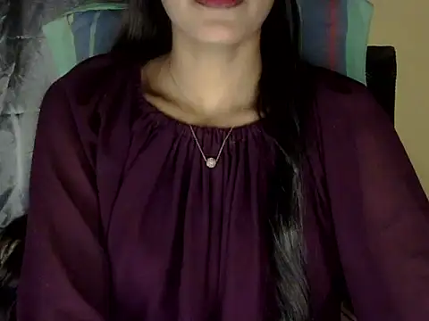 Snapshot of zara_Khan0 chatting on October 13, 1:47 pm zara Khan0 online show from October 13, 1:47 pm