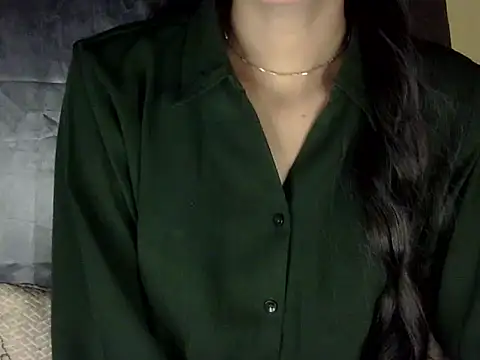 Snapshot of zara_Khan0 chatting on October 2, 2:44 pm zara Khan0 online show from October 2, 2:44 pm