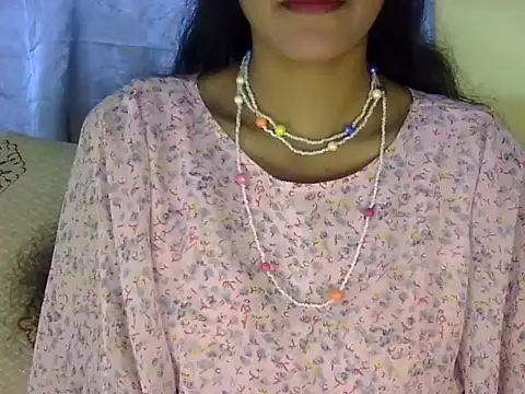 Snapshot of zara_Khan0 chatting on September 11, 2:17 pm zara Khan0 online show from September 11, 2:17 pm