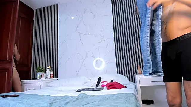 JackAndRosse  online show from November 30, 1:59 pm