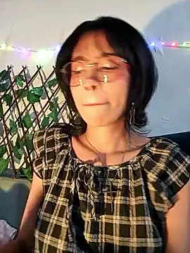 dolliette24 online show from January 9, 1:10 am