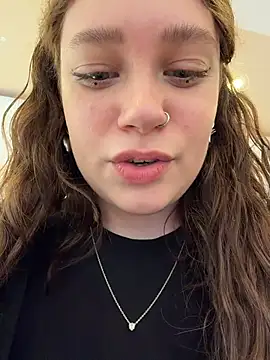 lucy-joy online show from July 16, 10:09 am