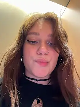 lucy-joy online show from June 27, 8:59 am