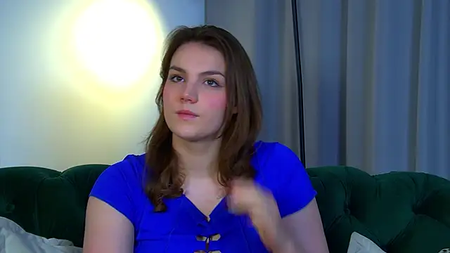 KarenClarks online show from October 21, 6:34 pm