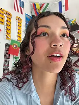 Camilla Miller01 online show from July 10, 8:42 pm