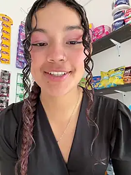 Camilla Miller01 online show from May 5, 7:39 pm