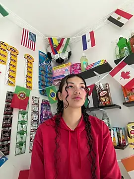 Camilla Miller01 online show from July 25, 12:45 pm