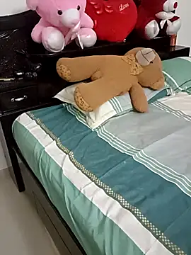 Niharika555 online show from February 9, 4:31 pm