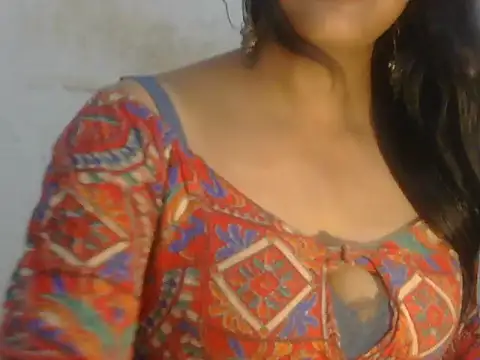 POOJA 199 online show from July 25, 8:21 am