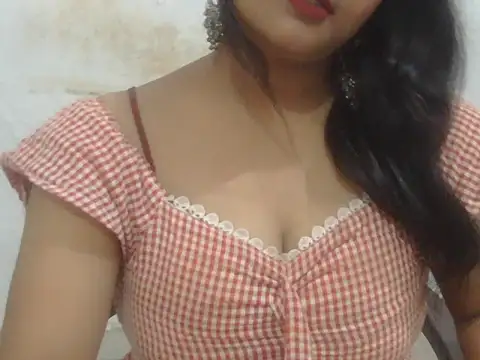 POOJA 199 online show from July 12, 8:04 am