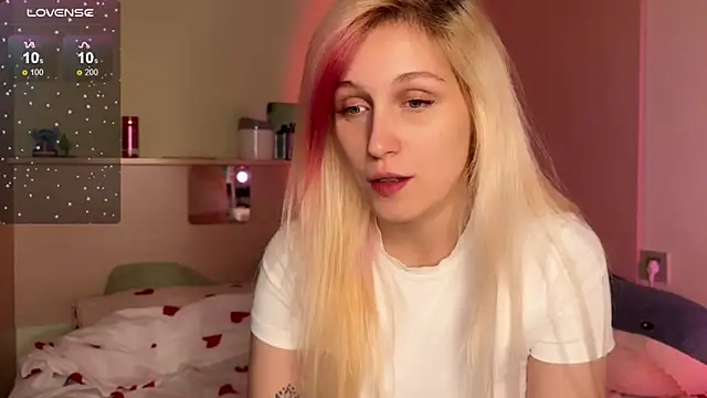  Annabel Myr  online show from October 15, 11:35 am