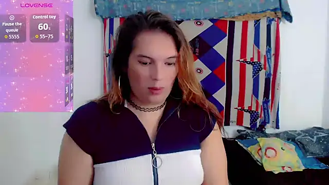 samanthaa hot  online show from March 5, 5:25 am