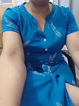 roshni agrawal0 online show from June 4, 6:01 pm