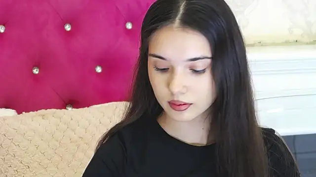 AlexisDevine online show from June 21, 4:27 am