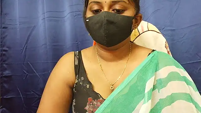 Pavani-Sexy online show from July 8, 3:25 pm
