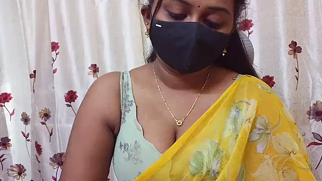 Pavani-Sexy online show from July 14, 11:37 am