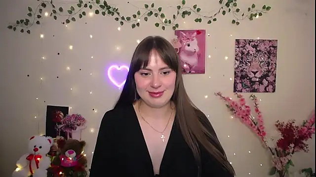 Amanda Bright  online show from June 12, 10:01 am
