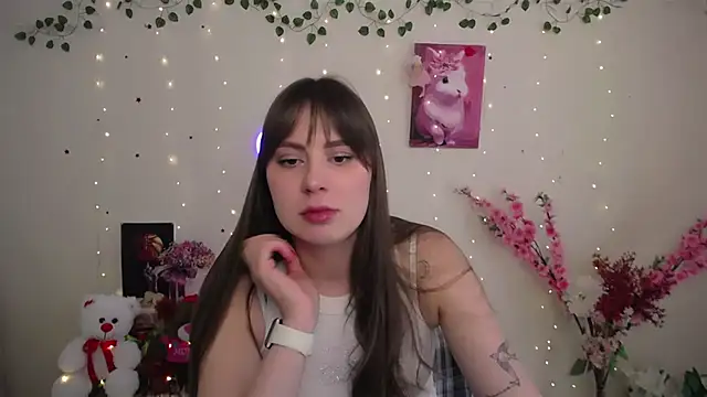 Amanda Bright  online show from May 9, 11:56 am