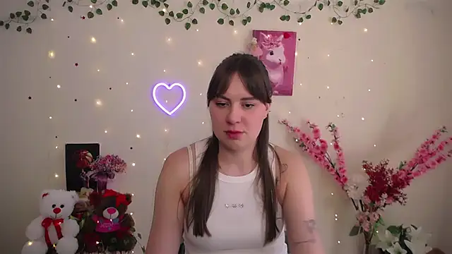 Amanda Bright  online show from May 7, 10:52 am