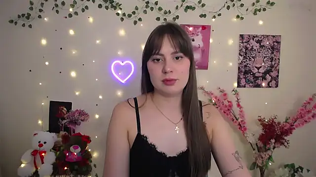 Amanda Bright  online show from May 26, 10:58 am