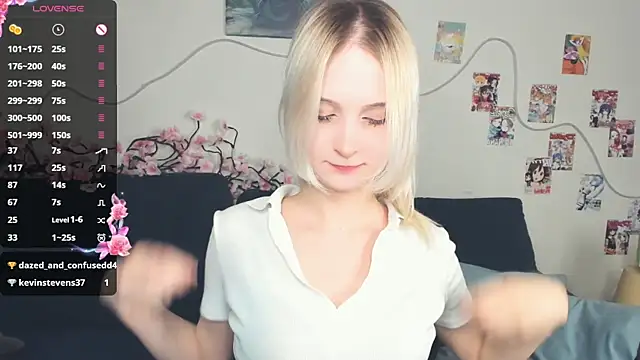 Megan--chan online show from March 6, 5:41 pm