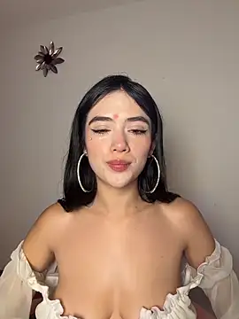 mandy222  online show from December 20, 6:17 am