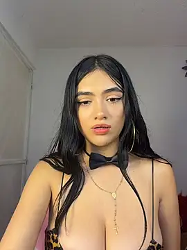 mandy222  online show from June 26, 5:41 am