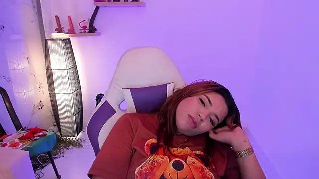 scarlett enjoy1 online show from November 2, 4:21 pm