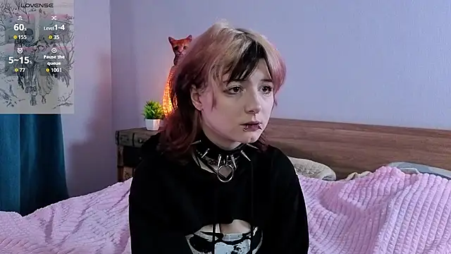 Snapshot of TaiteBeat chatting on October 11, 6:10 pm TaiteBeat online show from October 11, 6:10 pm