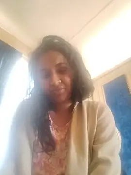 cute indianxo online show from June 24, 8:13 am