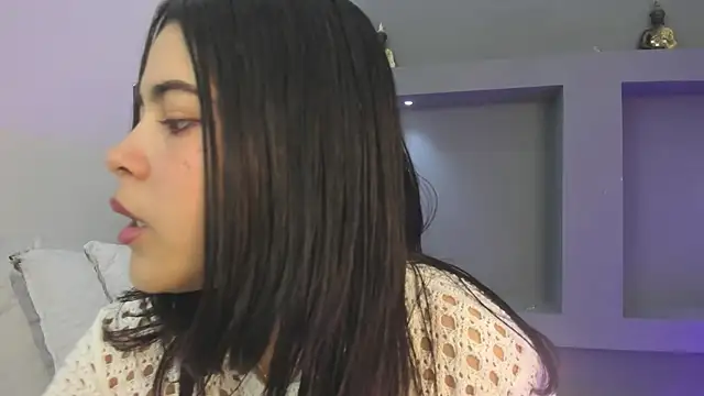 Snapshot of MaiaaCandy chatting on October 11, 8:44 pm MaiaaCandy online show from October 11, 8:44 pm