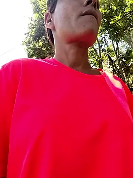 dyjaA online show from December 21, 2:32 pm