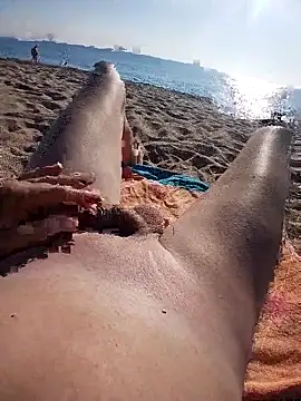 Snapshot of kellyts29 chatting on September 19, 8:02 am kellyts29 online show from September 19, 8:02 am