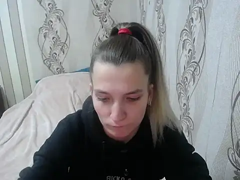 AlissaClark online show from October 26, 9:21 pm