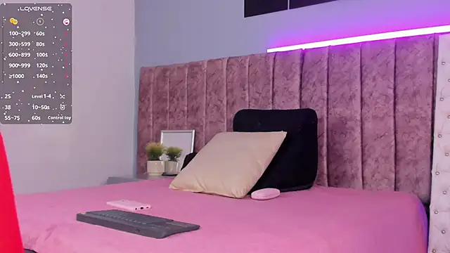  jasmine blush online show from November 11, 2:14 pm