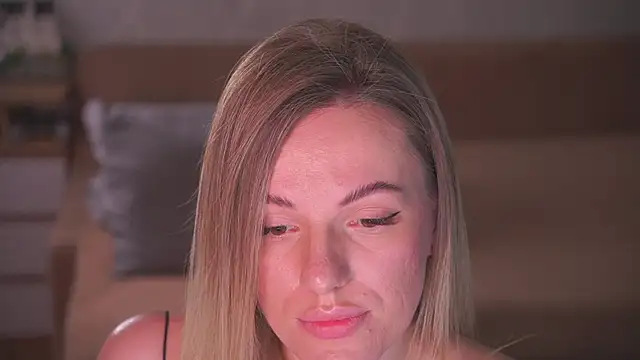 Vanille Mystery online show from July 7, 10:12 pm