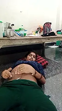 Snapshot of Guriya0076 chatting on September 18, 10:25 am Guriya0076 online show from September 18, 10:25 am